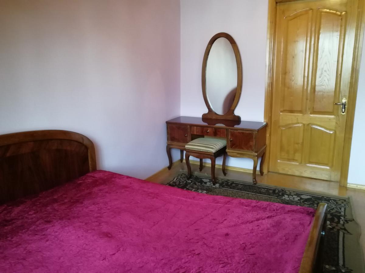 Apartment Georgy バトゥーミ エクステリア 写真
