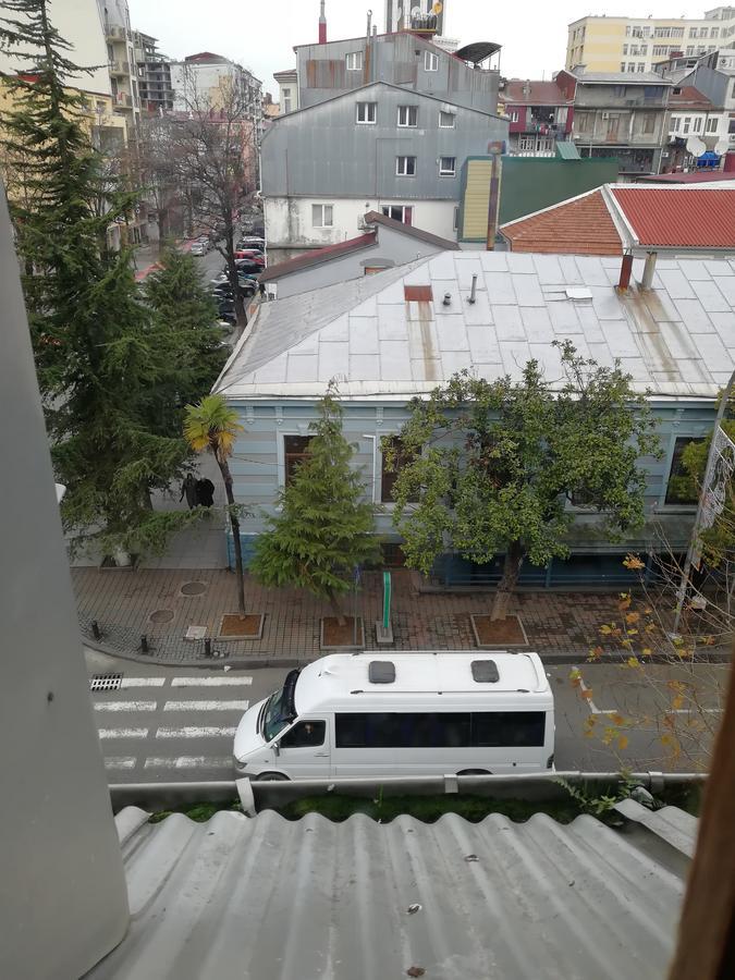 Apartment Georgy バトゥーミ エクステリア 写真
