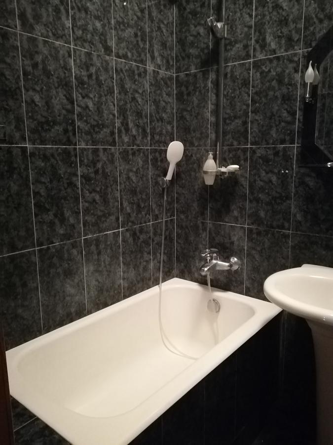 Apartment Georgy バトゥーミ エクステリア 写真