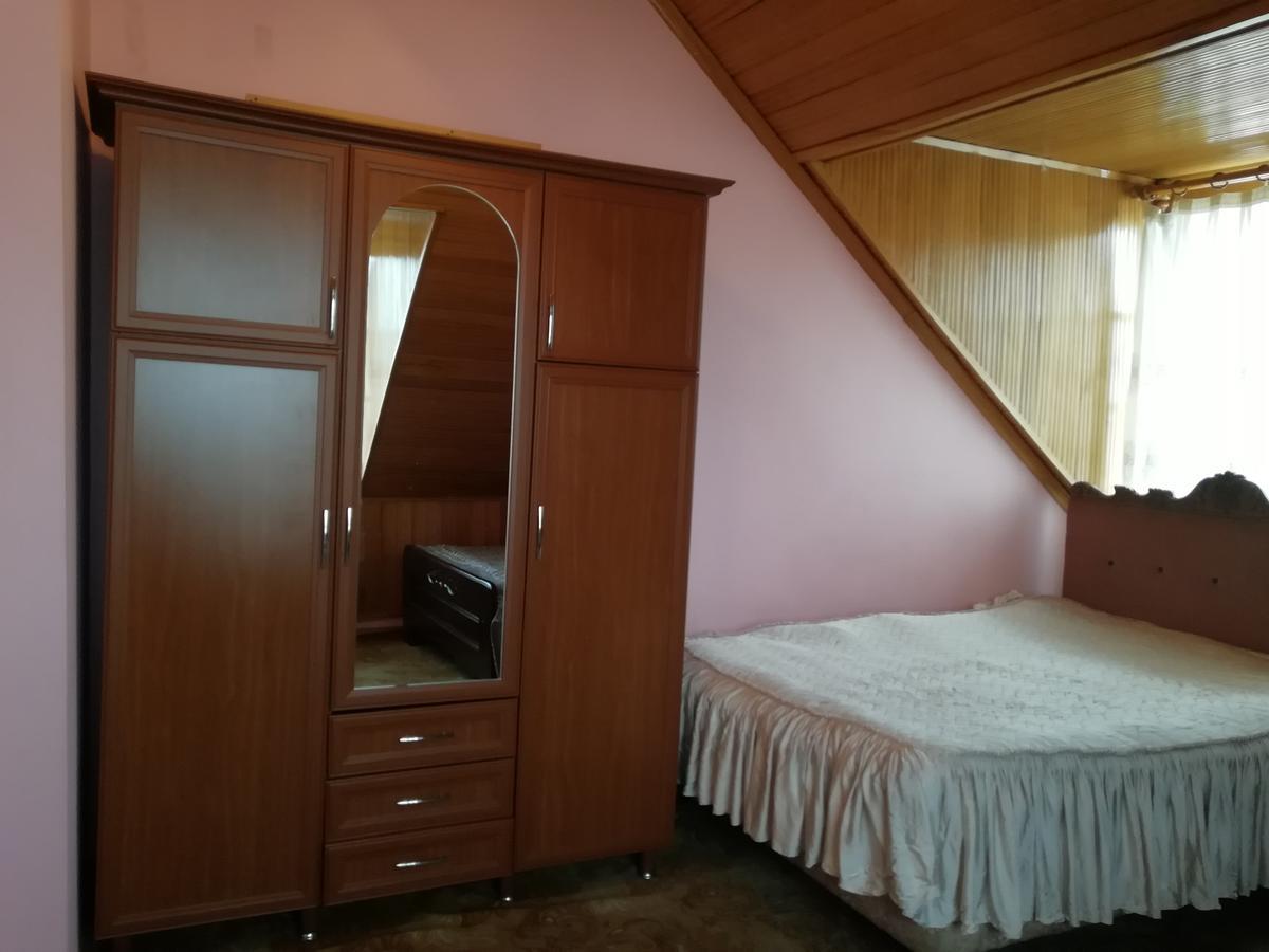 Apartment Georgy バトゥーミ エクステリア 写真